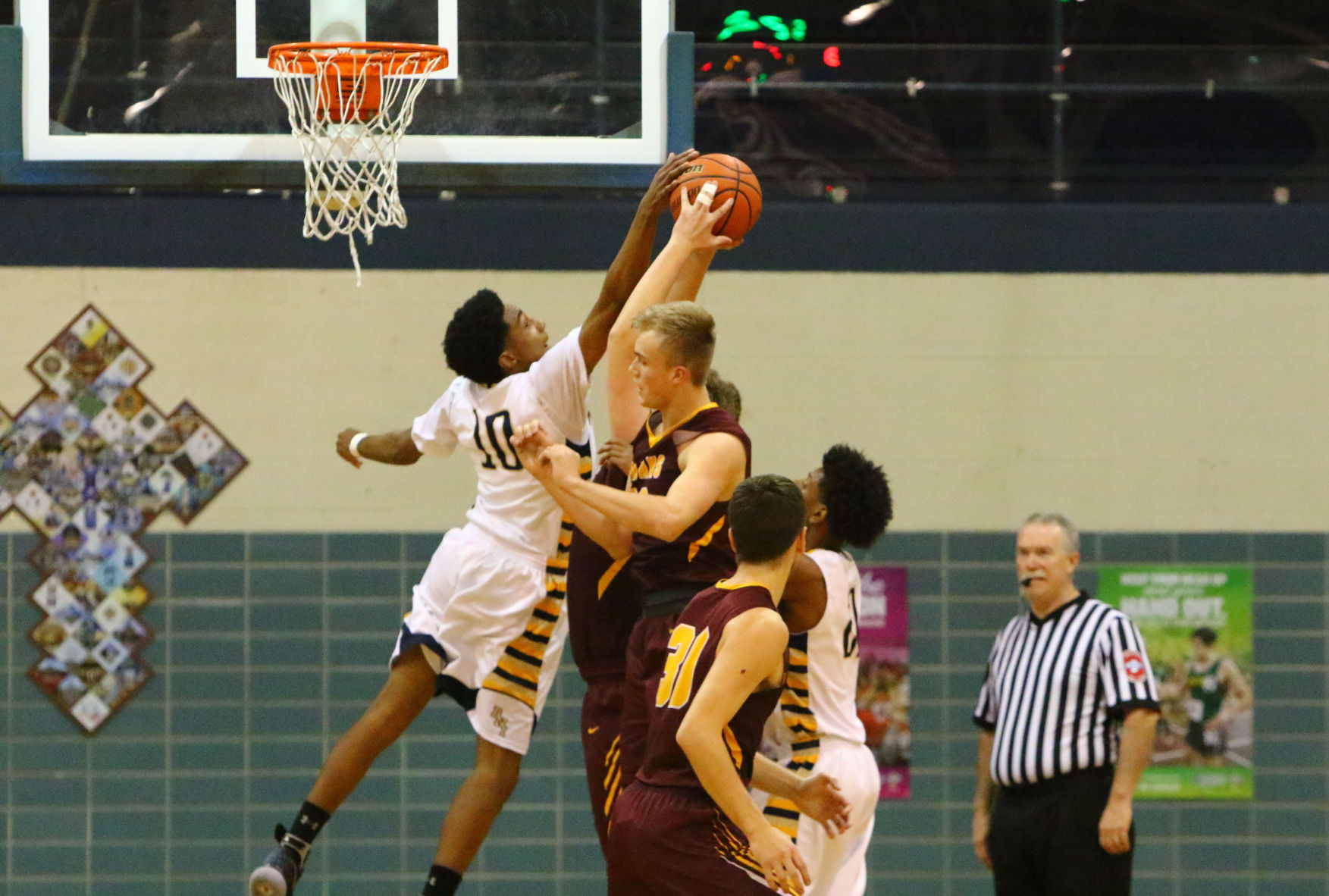 Gallery: Chesterton at Bishop Noll boys basketball
